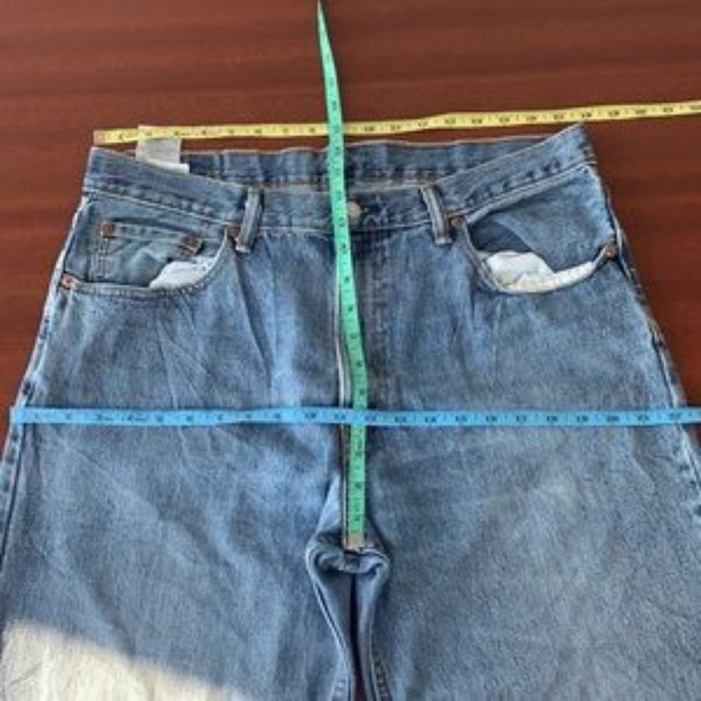 Men’s 550 Levi’s mom jeans - Picture 7 of 8